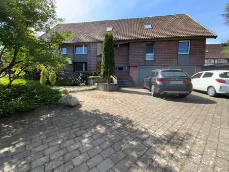 Straßenansicht / Hauseingang - Zweifamilienhaus in 59494 Soest mit 303m² günstig kaufen