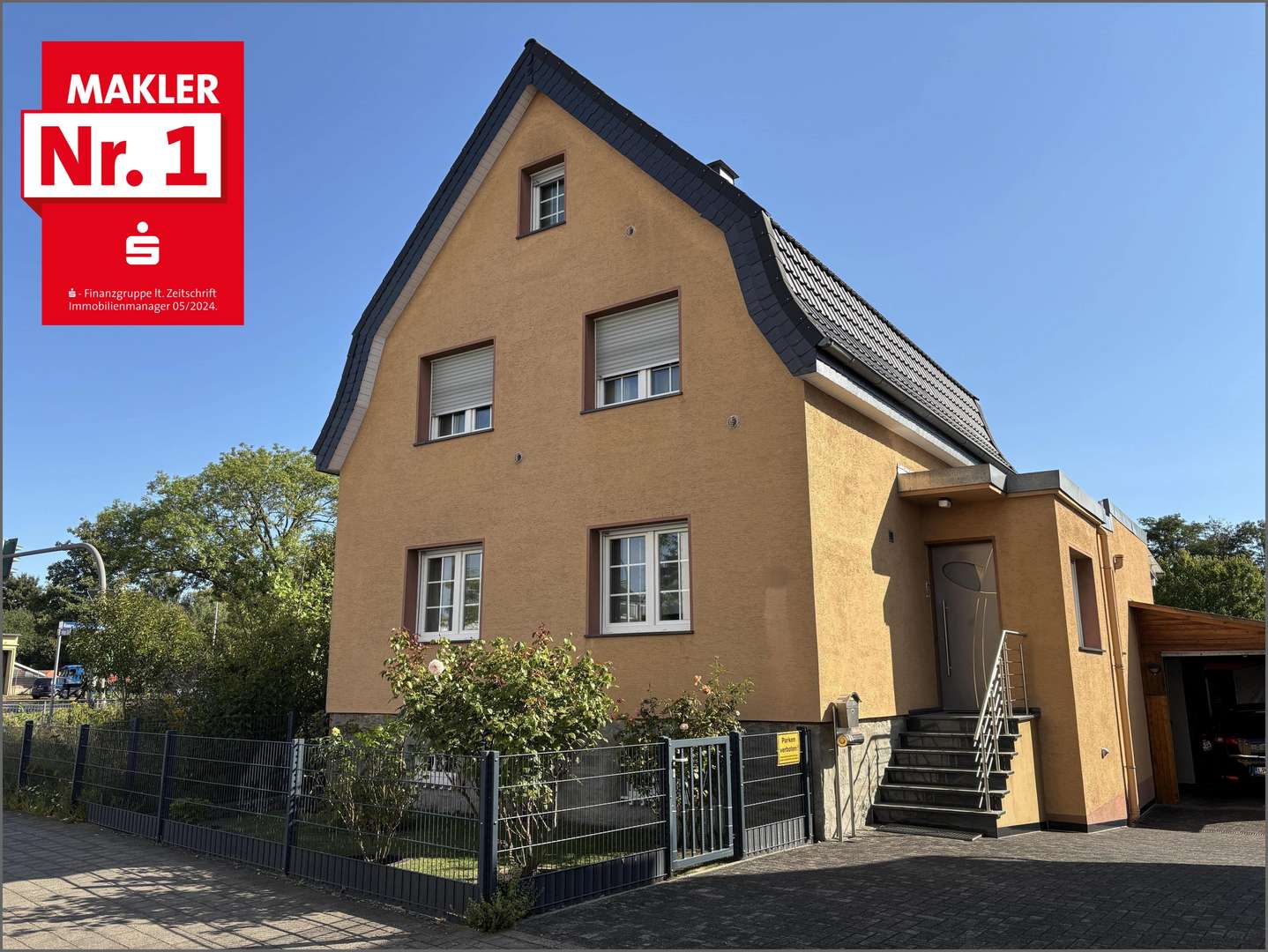 Vorderseite - Einfamilienhaus in 59557 Lippstadt mit 140m² kaufen