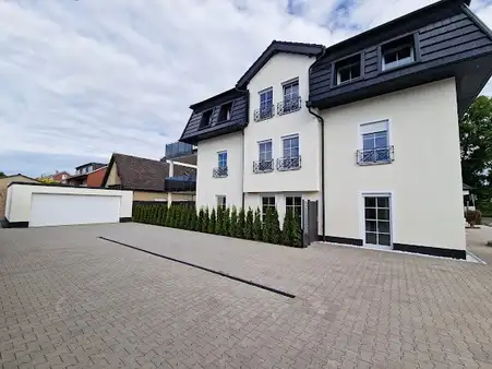 Letzte freie Neubauwohnung: Hochwertiges Wohnen in Bad Waldliesborn