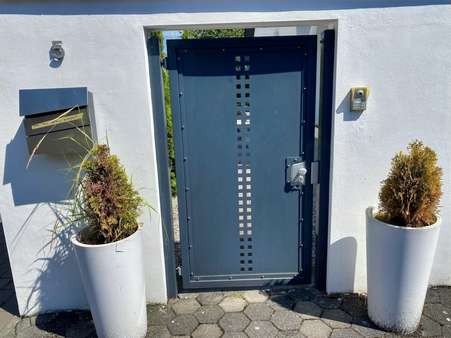 Zugang aufs Grundstück Zugang aufs Grundstück - Einfamilienhaus in 59494 Soest mit 157m² kaufen