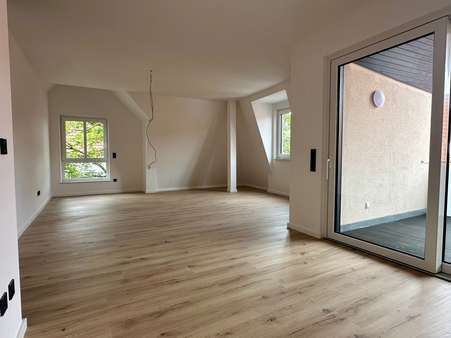 60489631-Wohnen - Essen - Kochen - Maisonette-Wohnung in 59555 Lippstadt mit 121m² kaufen