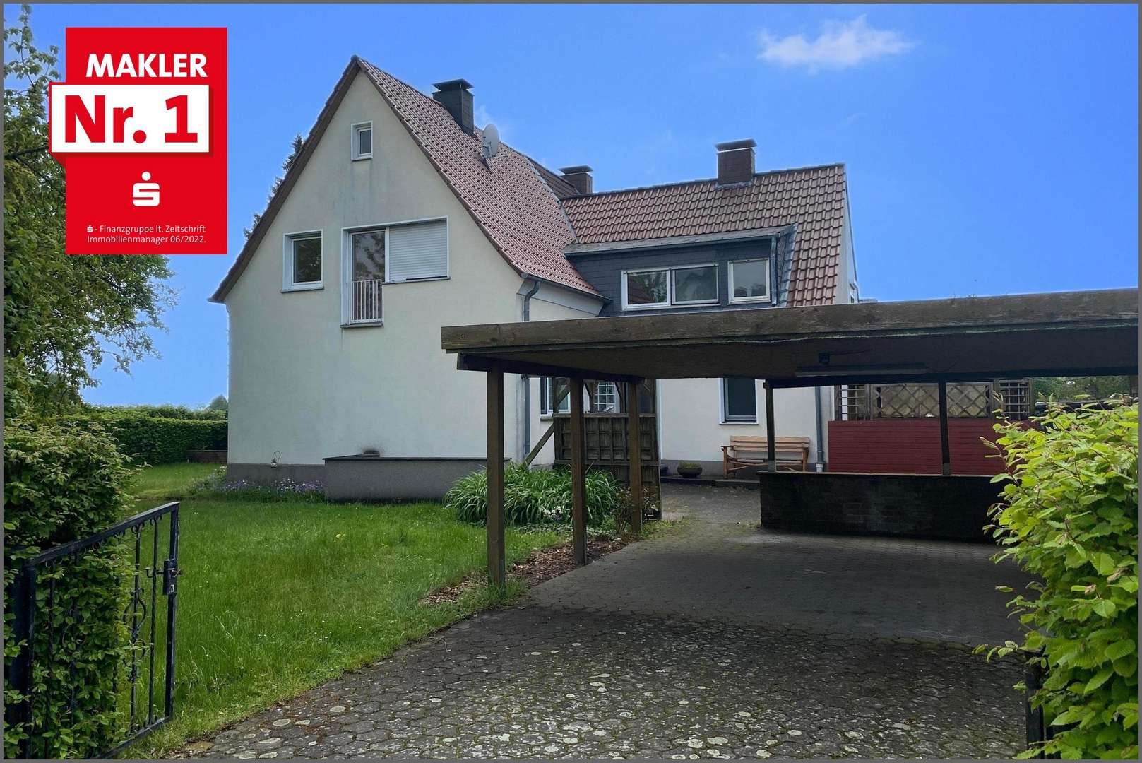 Hausansicht/Carport - Doppelhaushälfte in 59494 Soest mit 114m² kaufen