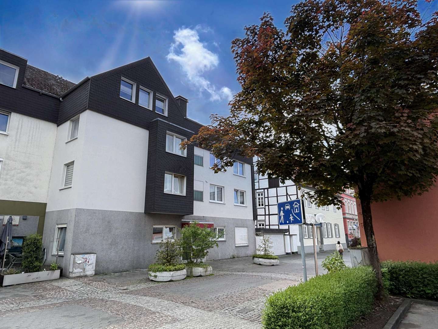 Straßenansicht
