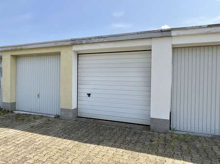 Garage Garage - Reihenmittelhaus in 59557 Lippstadt mit 119m² kaufen