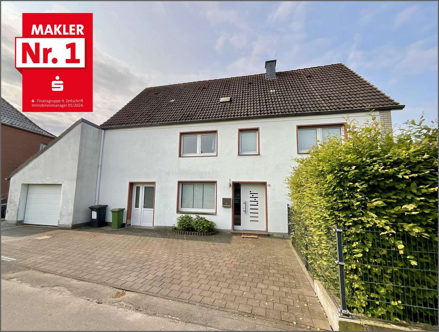 Frontansicht der Immobilie - Einfamilienhaus in 59597 Erwitte mit 128m² kaufen