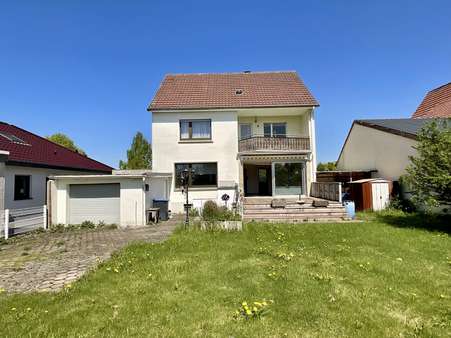 Rückansicht - Einfamilienhaus in 59609 Anröchte mit 130m² kaufen