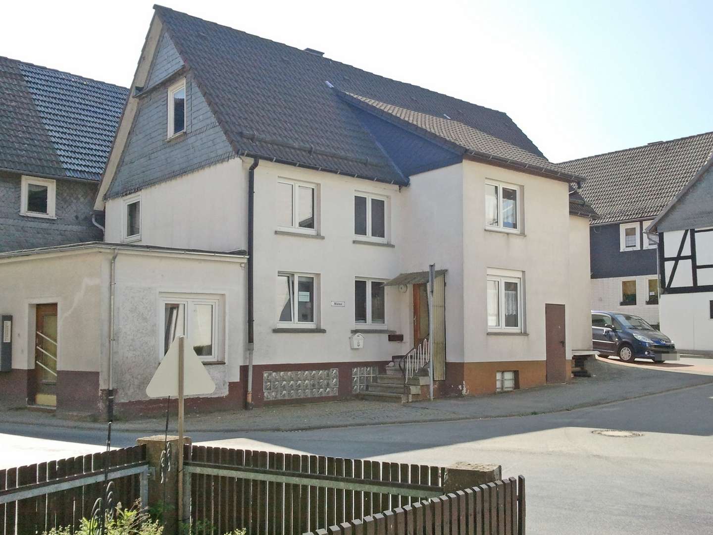 3056035a Ansicht - Einfamilienhaus in 35108 Allendorf mit 132m² als Kapitalanlage kaufen