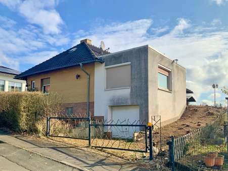 3048045b Ansicht 3048045b Ansicht - Einfamilienhaus in 34355 Staufenberg mit 130m² kaufen