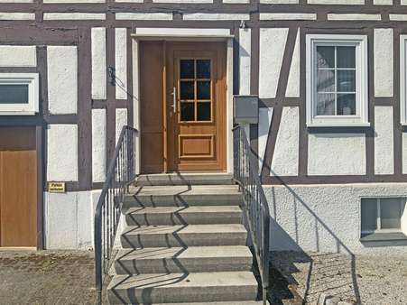 2965024e Hauseingang - Einfamilienhaus in 59939 Olsberg mit 120m² kaufen