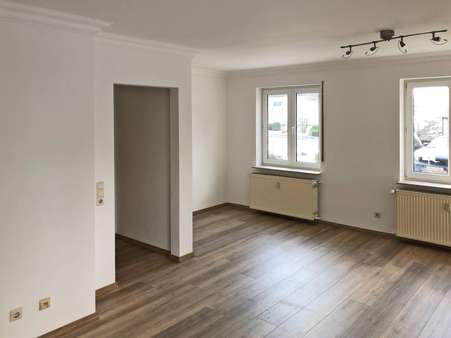 2882013e Beispiel Wohnen - Mehrfamilienhaus in 59939 Olsberg mit 347m² günstig kaufen