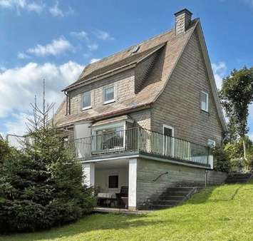 2905033a Außenansicht - Einfamilienhaus in 59955 Winterberg mit 107m² kaufen