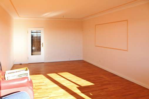 3042025d Whg. links Wohnen - Etagenwohnung in 59955 Winterberg mit 138m² kaufen
