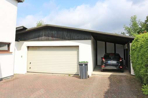 2927063d Garage und Carport - Etagenwohnung in 59955 Winterberg mit 217m² als Kapitalanlage kaufen