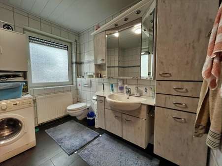 Bad - Etagenwohnung in 59590 Geseke mit 87m² kaufen