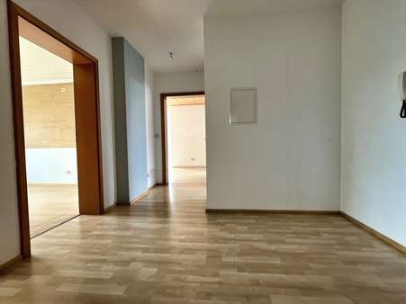 Flur Flur - Etagenwohnung in 59590 Geseke mit 87m² kaufen
