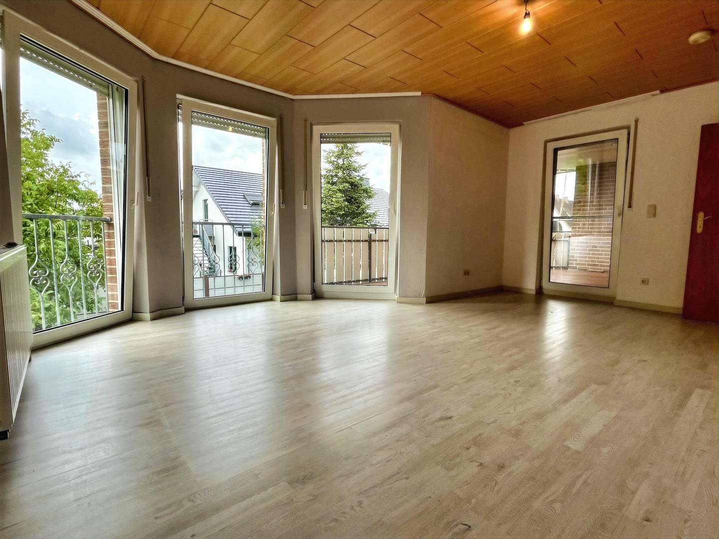 Wohnzimmer Wohnzimmer - Etagenwohnung in 59590 Geseke mit 87m² kaufen