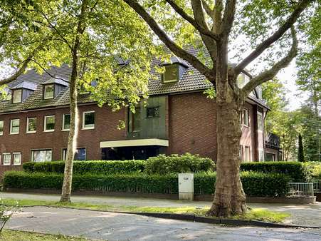 Ansicht Hauseingang - Zweifamilienhaus in 45883 Gelsenkirchen mit 380m² kaufen