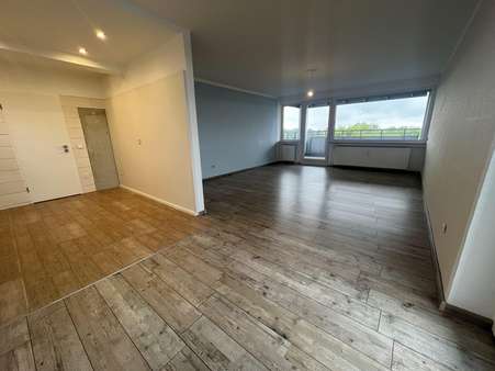 Wohn-/ Essbereich - Etagenwohnung in 45894 Gelsenkirchen mit 93m² kaufen