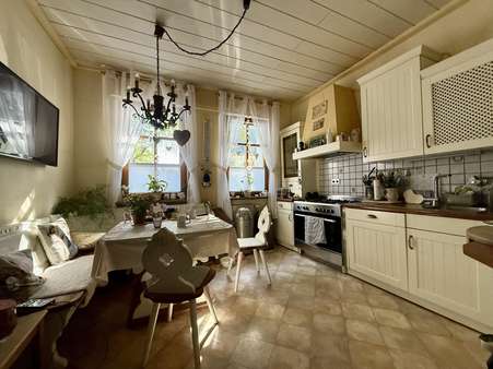 Wohnküche mit Gasherd Wohnküche mit Gasherd - Einfamilienhaus in 45964 Gladbeck mit 140m² kaufen