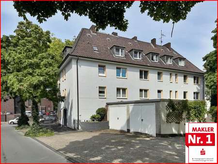 Rückansicht und Umfeld Rückansicht und Umfeld - Etagenwohnung in 46236 Bottrop mit 52m² kaufen