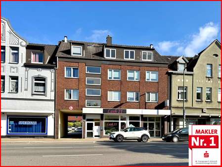 Straßenansicht - Maisonette-Wohnung in 46240 Bottrop, Eigen mit 70m² kaufen