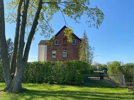 seitliche Ansicht - Mehrfamilienhaus in 46282 Dorsten mit 337m² kaufen
