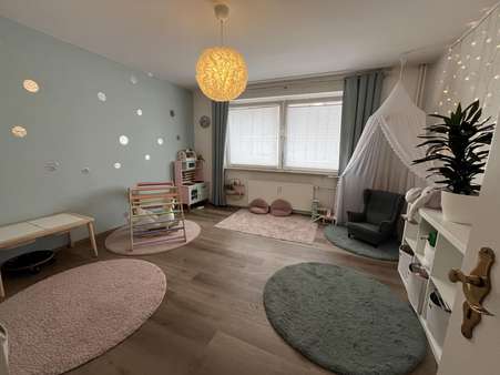 Schlafzimmer (Kinderzimmer) Schlafzimmer (Kinderzimmer) - Etagenwohnung in 45701 Herten mit 63m² kaufen