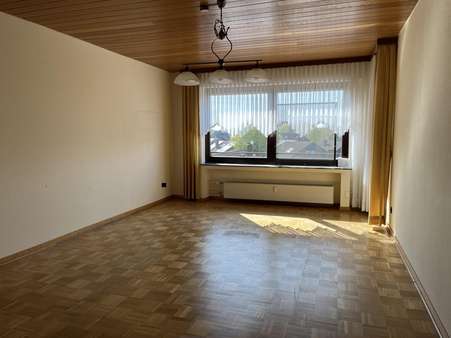 Wohnzimmer - Etagenwohnung in 45663 Recklinghausen mit 86m² kaufen