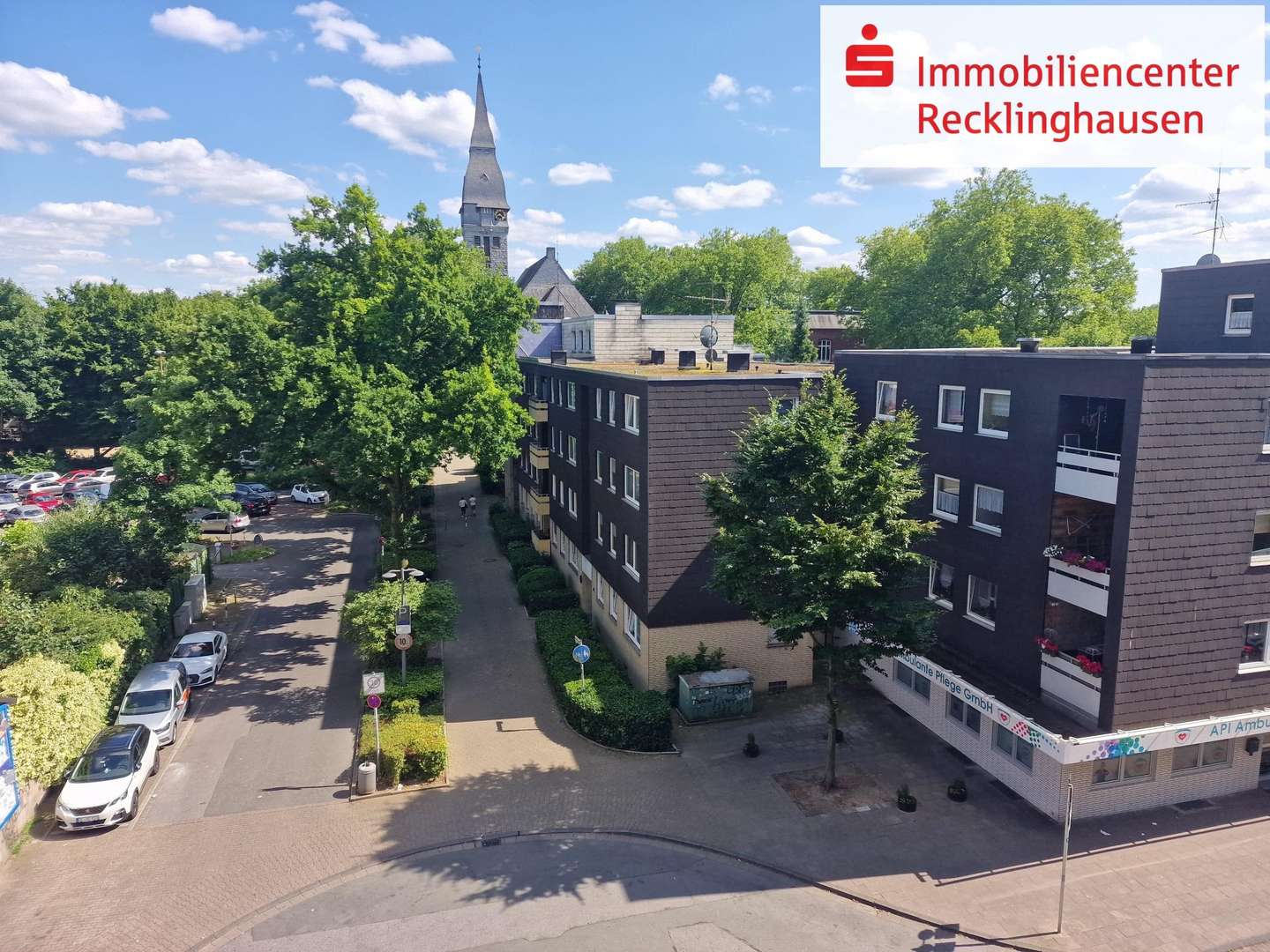 Titelbild Titelbild - Etagenwohnung in 45879 Gelsenkirchen mit 61m² kaufen