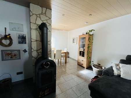 Wohn- Esszimmer mit Kamin - Reihenmittelhaus in 45731 Waltrop mit 55m² kaufen