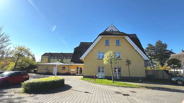 Die Vorderansicht - Mehrfamilienhaus in 18374 Zingst mit 816m² kaufen