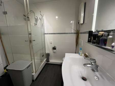 Badezimmer - Etagenwohnung in 45739 Oer-Erkenschwick mit 80m² kaufen