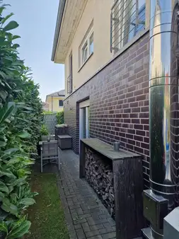 Freistehendes Einfamilienhaus im Stadtvillenstil