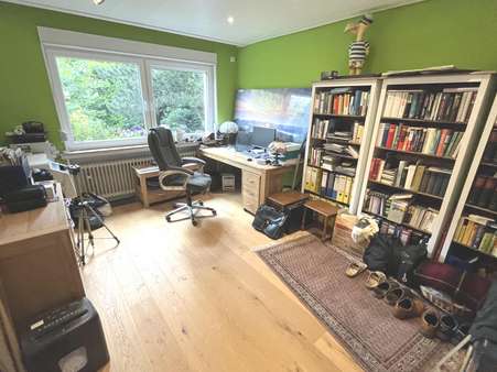 Das Schlafzimmer im Erdgeschoss - Zweifamilienhaus in 45665 Recklinghausen mit 135m² kaufen