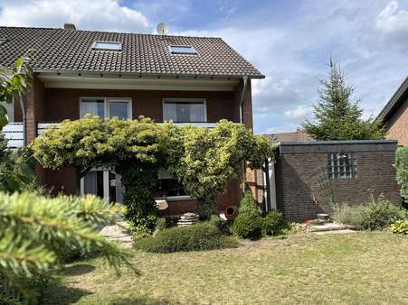 Gartenansicht - Einfamilienhaus in 46325 Borken mit 126m² kaufen