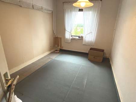 Eines der Schlafzimmer im 1. OG Eines der Schlafzimmer im 1. OG - Mehrfamilienhaus in 45663 Recklinghausen mit 258m² kaufen