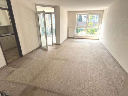 Der große Wohn- und Essbereich - Etagenwohnung in 45663 Recklinghausen mit 85m² kaufen