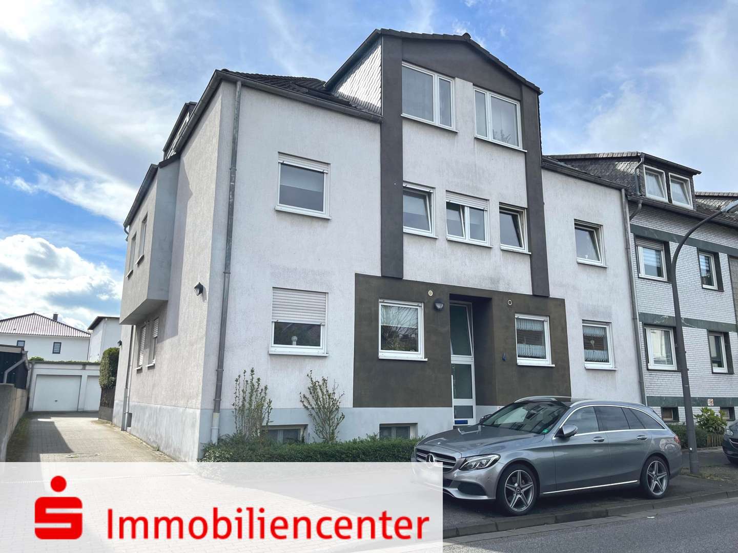 Die Straßenansicht - Dachgeschosswohnung in 45663 Recklinghausen mit 57m² kaufen