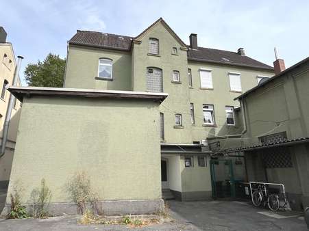Die Rückansicht Die Rückansicht - Mehrfamilienhaus in 45701 Herten mit 362m² kaufen