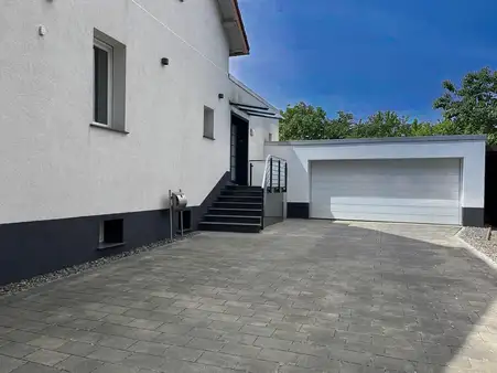 Moderner Traum für die kleine Familie
