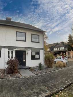 null - Doppelhaushälfte in 45711 Datteln mit 124m² kaufen