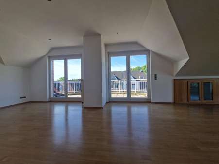Wohnbereich Wohnbereich - Dachgeschosswohnung in 45659 Recklinghausen mit 110m² kaufen