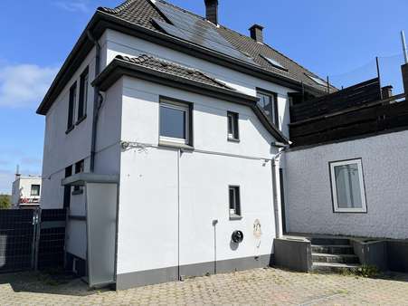 Seitenansichten - Doppelhaushälfte in 45739 Oer-Erkenschwick mit 113m² kaufen