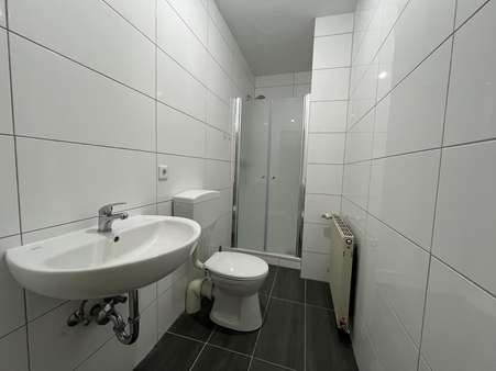 Bad 2.OG li - Mehrfamilienhaus in 45739 Oer-Erkenschwick mit 320m² als Kapitalanlage kaufen