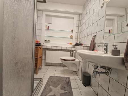 EG - Duschbad ( 18 ) - Zweifamilienhaus in 45739 Oer-Erkenschwick mit 268m² als Kapitalanlage kaufen