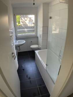 Bad Bad - Erdgeschosswohnung in 45711 Datteln mit 68m² kaufen
