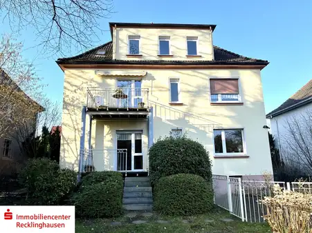 Rarität! Exklusive liebhaber Stadtvilla als 2-3 Familienhaus mit 2 Garagen und traumhaften Kaufgrundstück in Herten