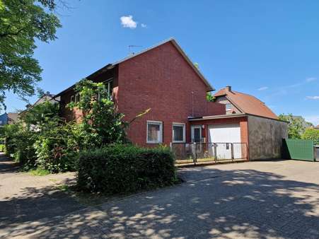 Ansicht von Nordosten - Einfamilienhaus in 45768 Marl mit 121m² kaufen
