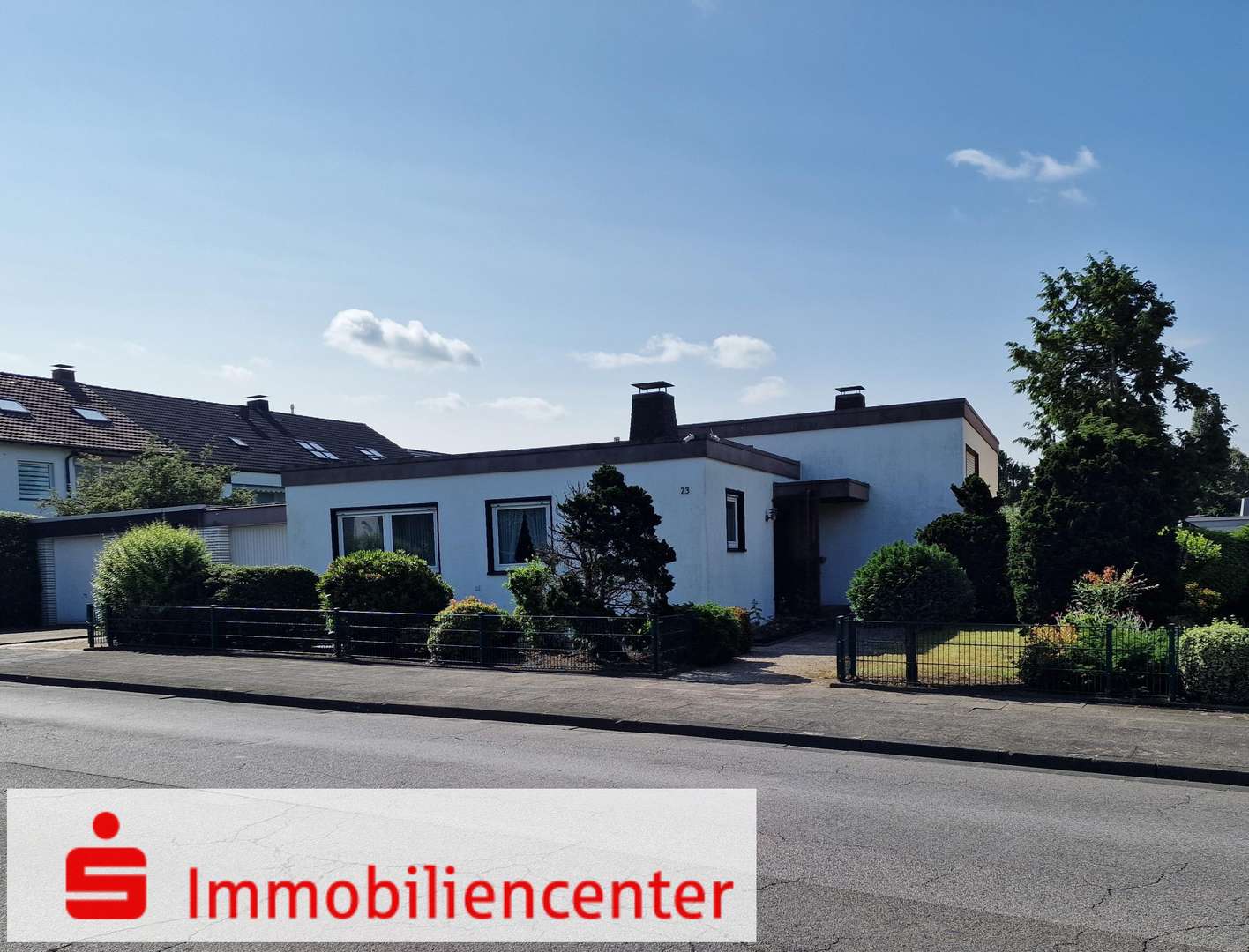 Titelbild Titelbild - Einfamilienhaus in 45661 Recklinghausen mit 139m² kaufen