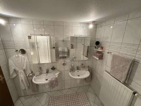Badezimmer 2 - Reihenmittelhaus in 45739 Oer-Erkenschwick mit 110m² kaufen